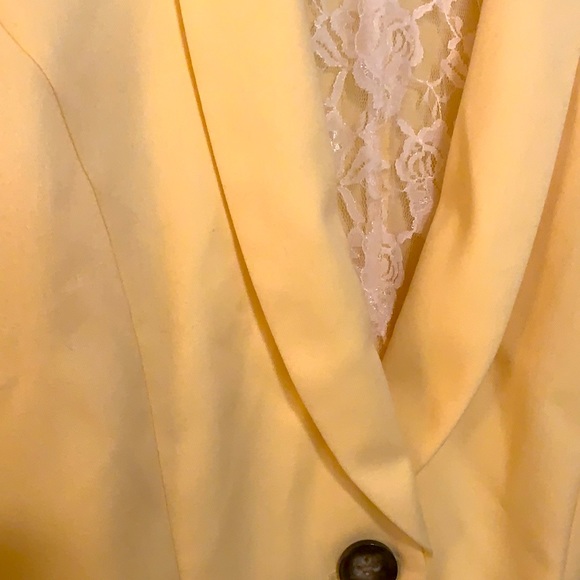 Maurices Small Caual Suit Jacket - Picture 2 of 5